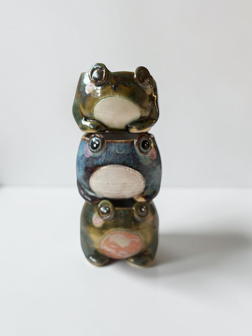 Tasse espresso grenouille grumpy faite main- Mug céramique artisanal - petite tasse kawaii pour café - idée cadeau original
